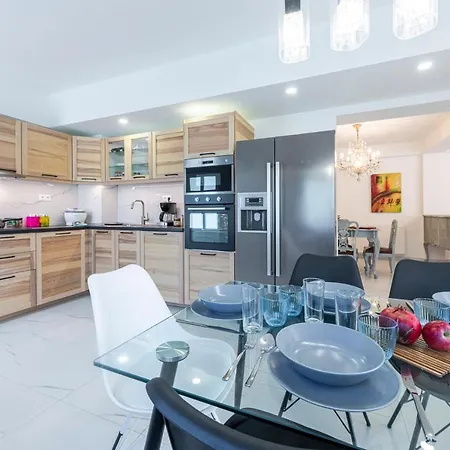 Lägenhet Island Rodos Pool *