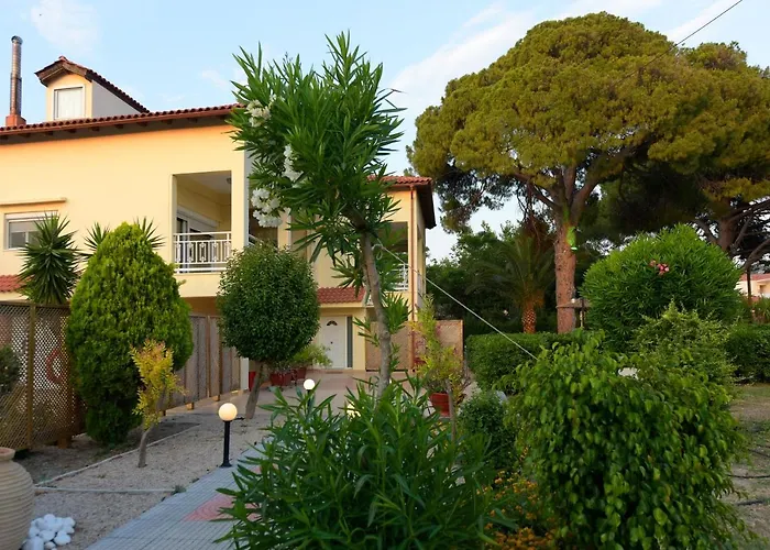 Island Rodos Pool Apartmán *