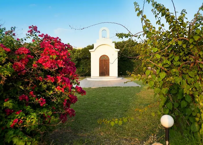 Island Rodos Pool Daire